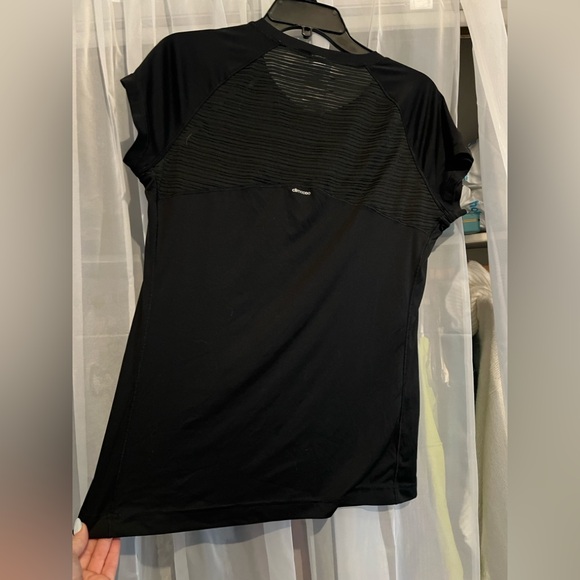 Adidas black short sleeve dri fit athletic shirt with partial mesh back L - Picture 2 of 11